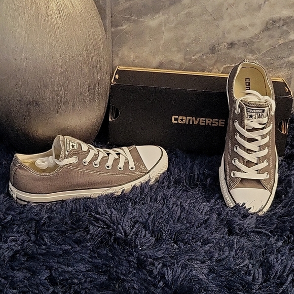 Converse sneakers - Picture 4 of 4